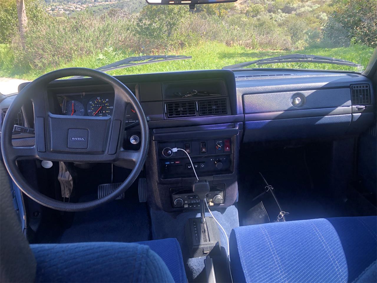 Volvo-240-1984-Blue-Blue-7