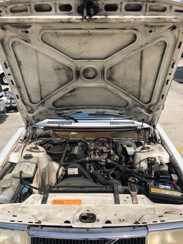 Volvo-240-1988-15