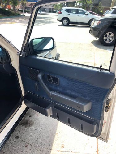 Volvo-240-1988-9
