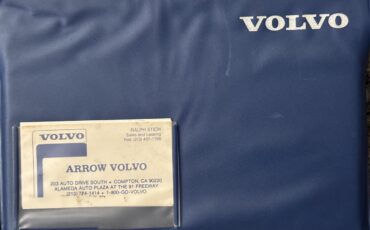 Volvo-240-1988-White-Tan-13