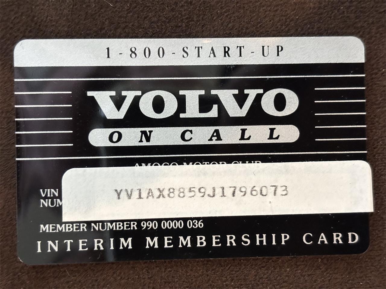 Volvo-240-1988-White-Tan-14