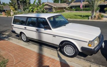 Volvo-240-1990-1
