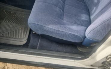 Volvo-240-1990-10