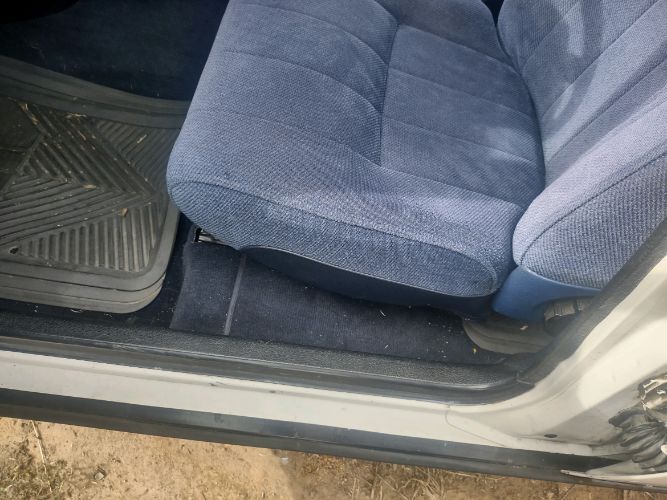 Volvo-240-1990-10