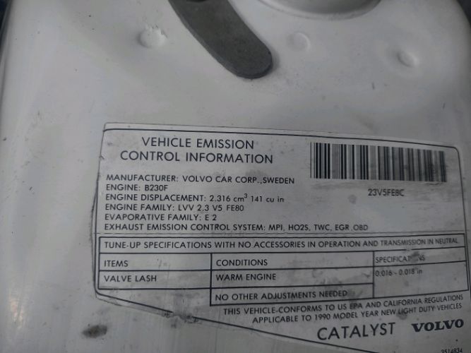 Volvo-240-1990-13
