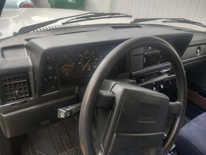 Volvo-240-1990-6