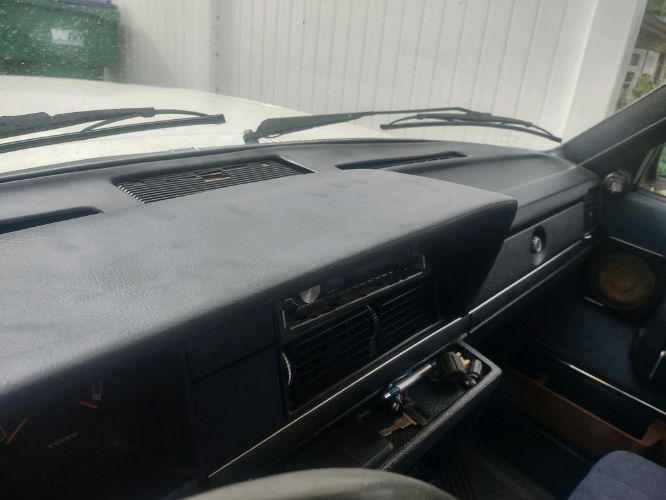 Volvo-240-1990-7