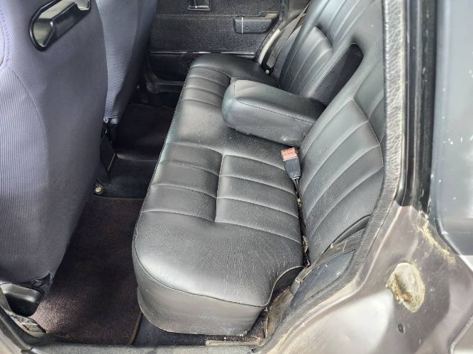 Volvo-240-1991-15