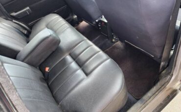 Volvo-240-1991-20