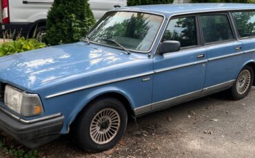 Volvo-240-dl-1987-blue-2