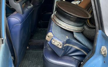 Volvo-240-dl-1987-blue-6