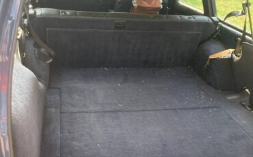 Volvo-240-wagon-1991-blue-3