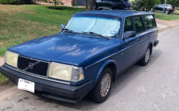Volvo-240-wagon-1991-blue