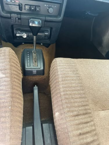 Volvo-242-1979-White-17
