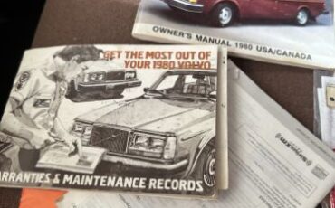 Volvo-242-1979-White-19
