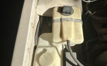 Volvo-242-1979-White-24