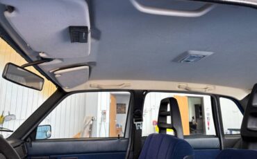 Volvo-244dl-1985-blue-8