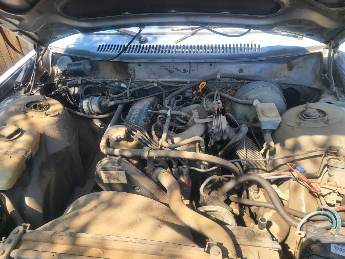 Volvo-245-1985-6
