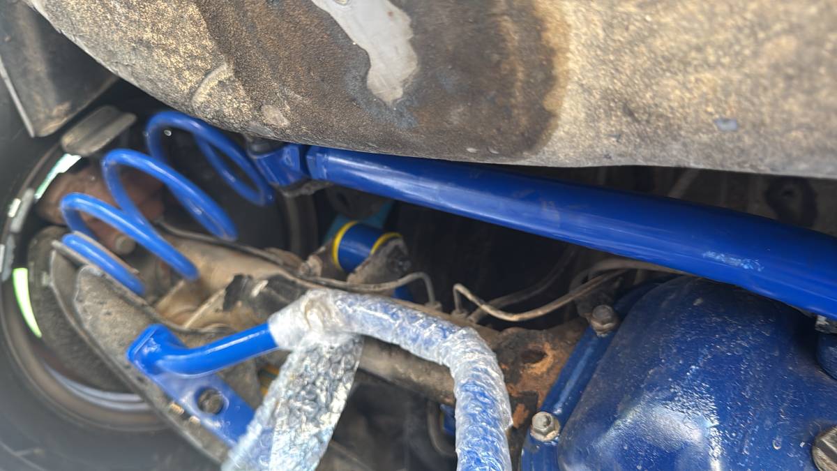 Volvo-245-1986-blue-1