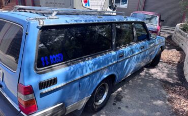 Volvo-245-1986-blue-11