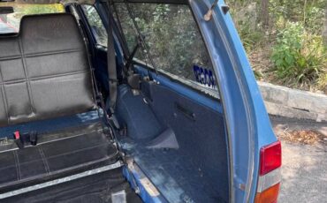 Volvo-245-1986-blue-14