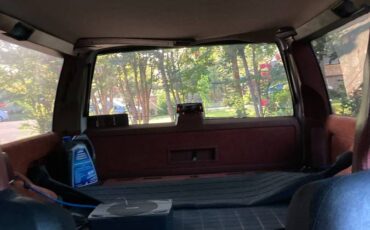 Volvo-740-turbo-wagon-1988-black-13
