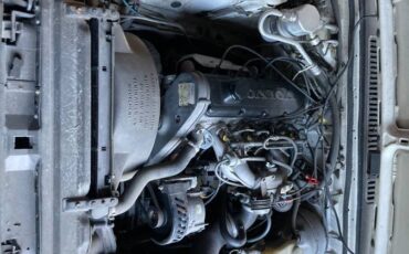 Volvo-740-turbo-wagon-1988-black-16