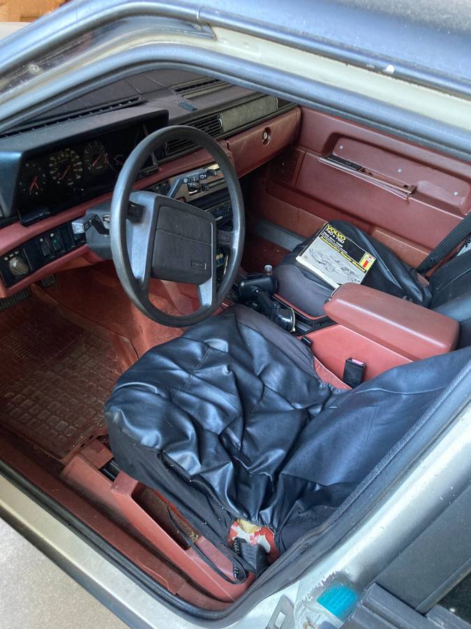 Volvo-740-turbo-wagon-1988-black-4