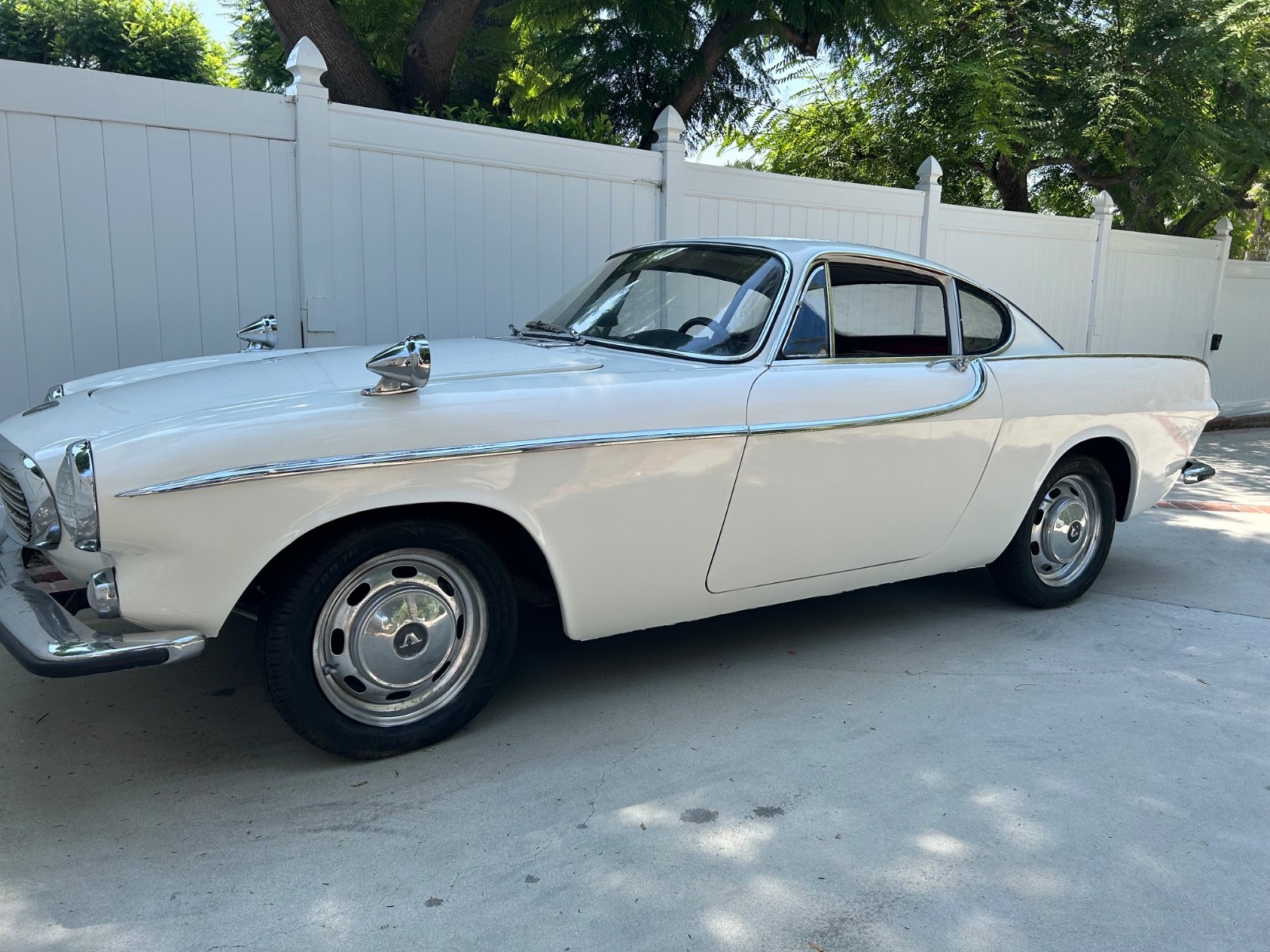 Volvo-Other-1966-Coupe-1