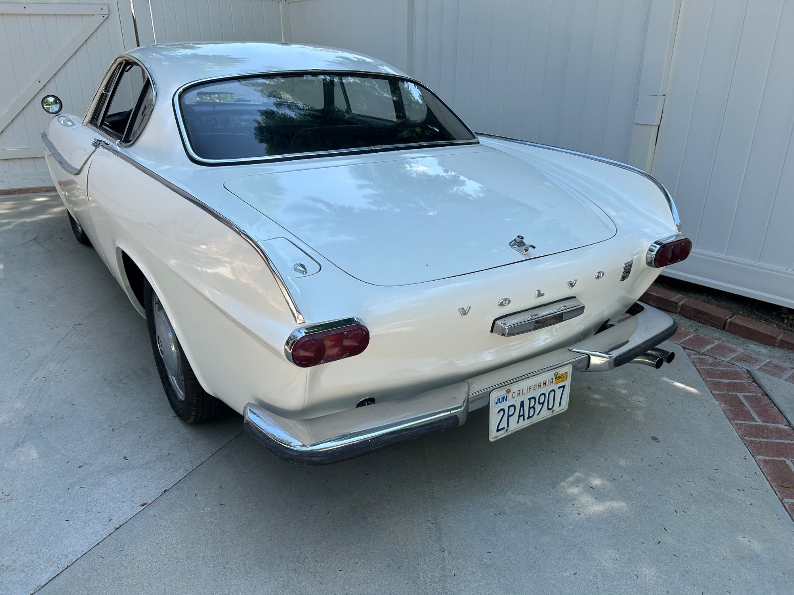Volvo-Other-1966-Coupe-3