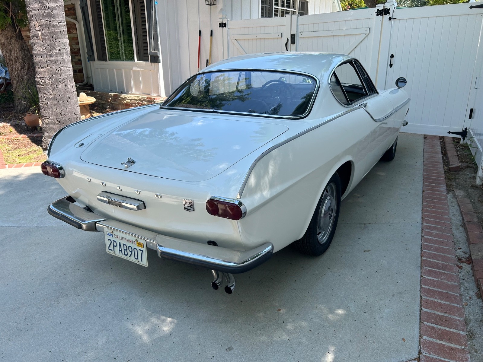 Volvo-Other-1966-Coupe-6