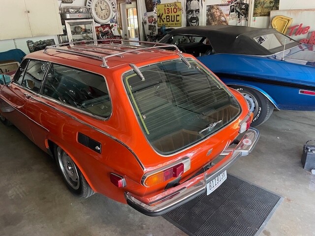 Volvo-P1800ES-1973-Wagon-28