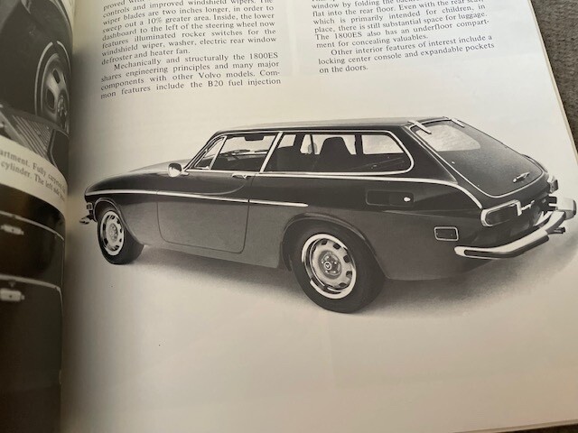 Volvo-P1800ES-1973-Wagon-35