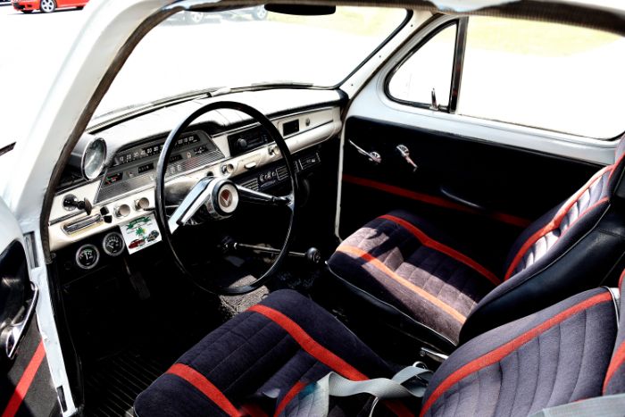 Volvo-Pv544-1962-Light-Blue-4