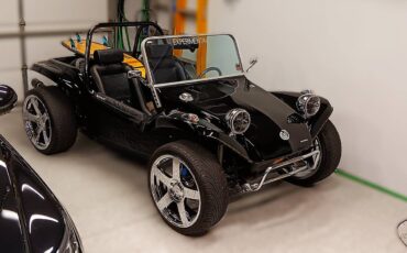 Vw-beetle-1975-black