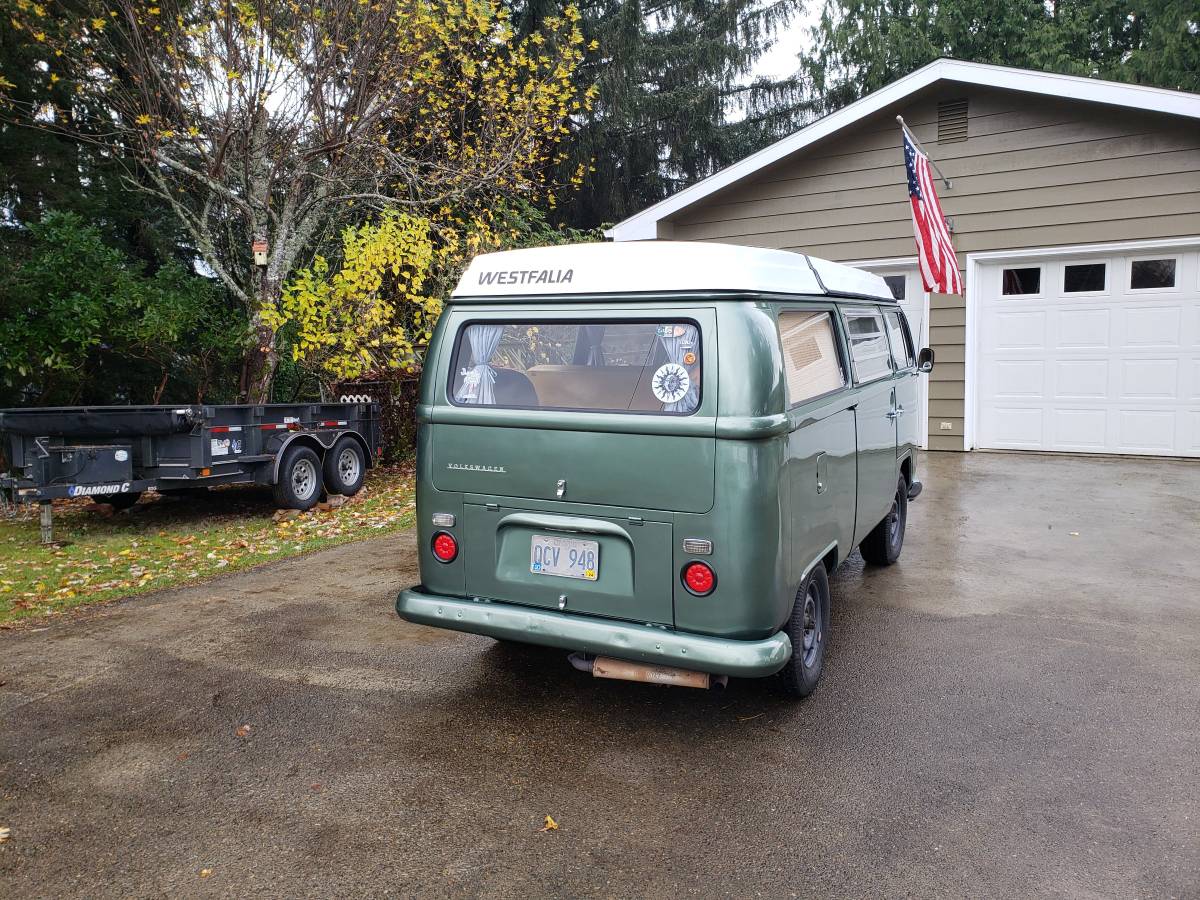Vw-bus-1968-green-4