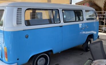 Vw-bus-1974-blue-1