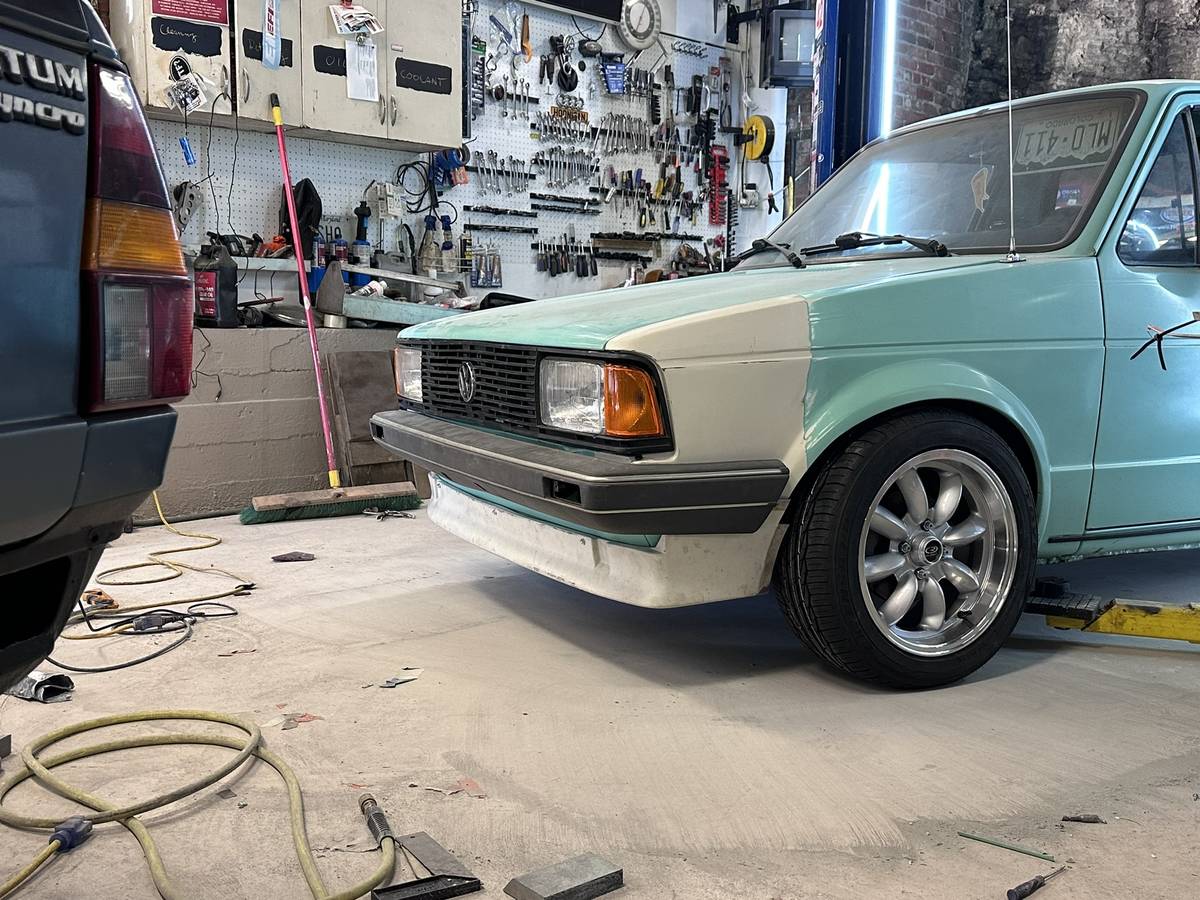 Vw-pickup-diesel-1981-green-1
