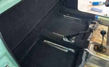 Vw-pickup-diesel-1981-green-4