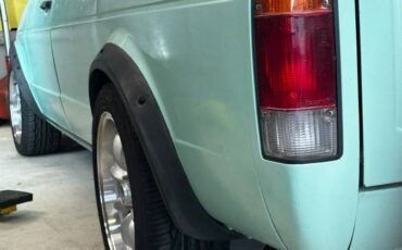 Vw-pickup-diesel-1981-green-9