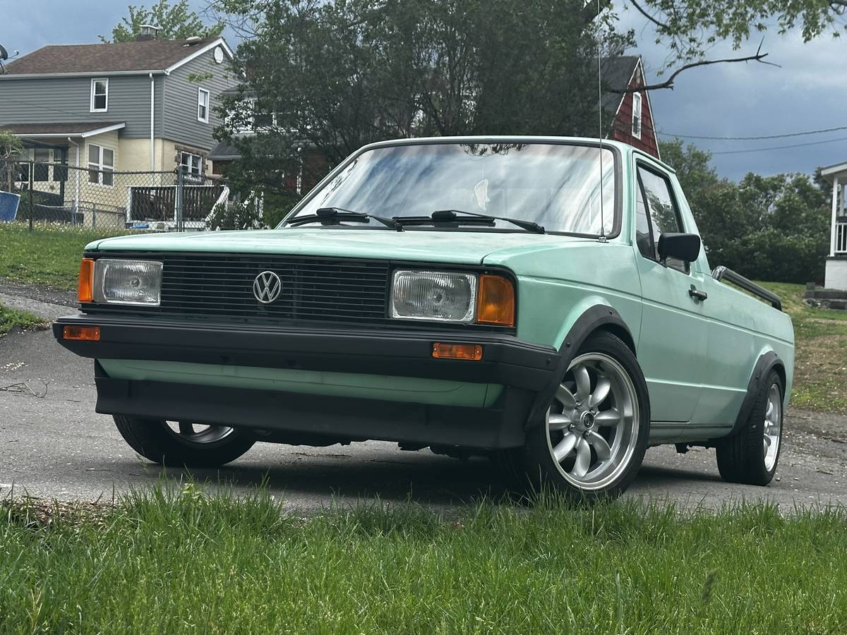 Vw-pickup-diesel-1981-green