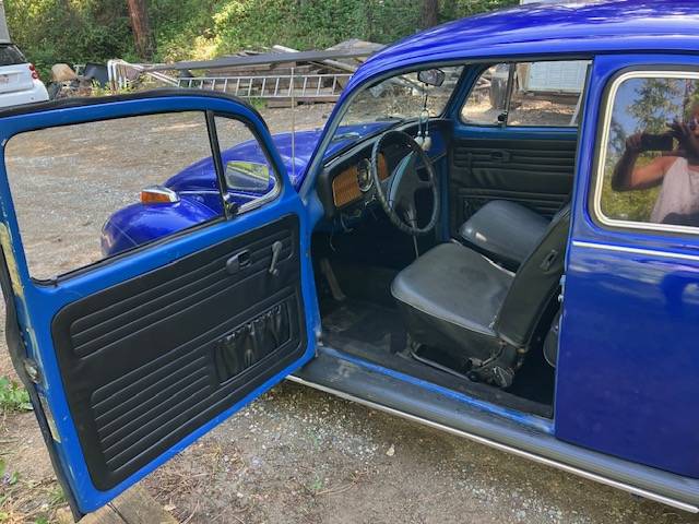 Vw-super-beetle-1971-blue-2