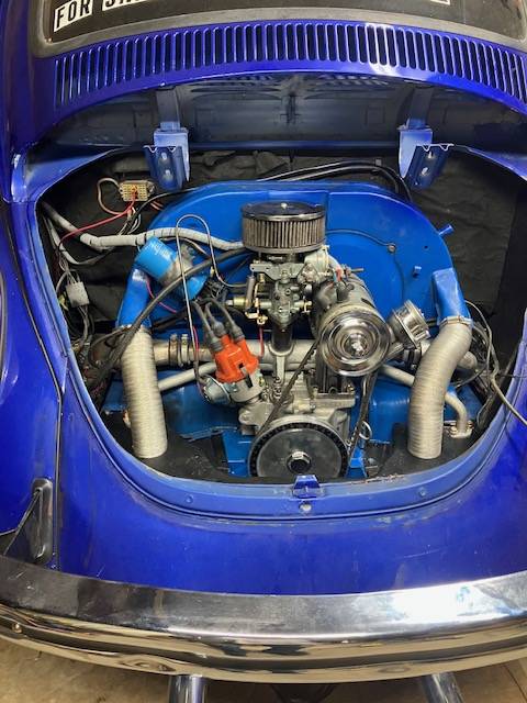 Vw-super-beetle-1971-blue-7