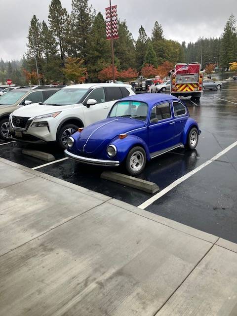 Vw-super-beetle-1971-blue-8