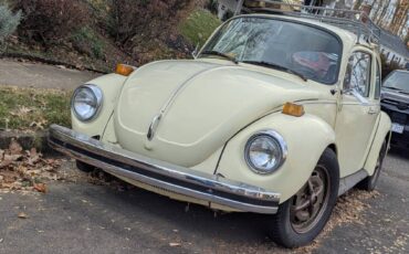 Vw-super-beetle-1975-yellow