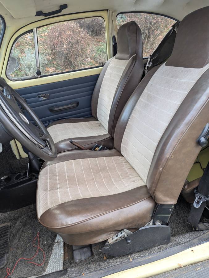 Vw-super-beetle-1975-yellow-5