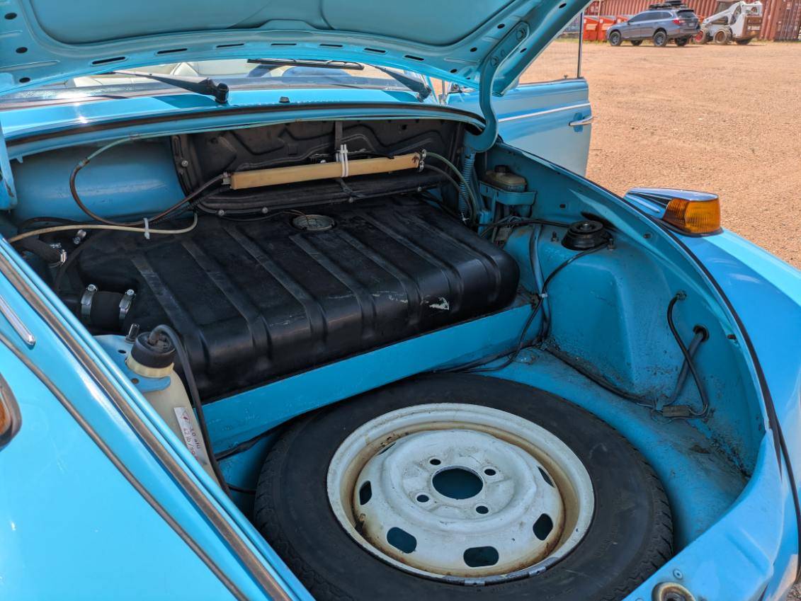 Vw-volkswagon-1974-blue-8