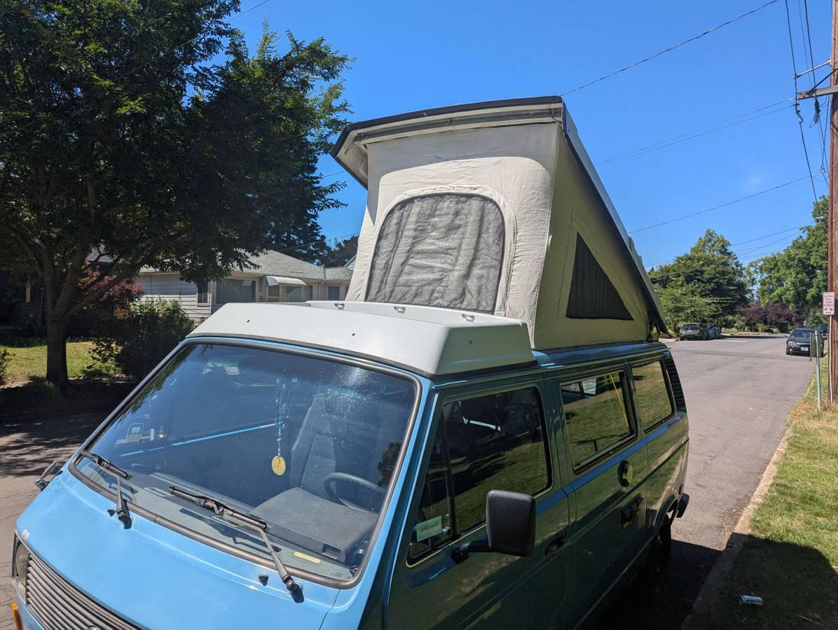 Vw-weatfalia-diesel-1982-blue-1