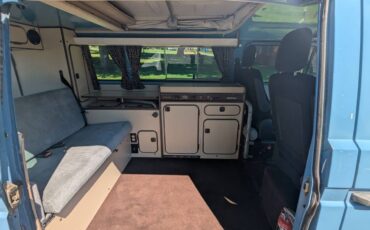 Vw-weatfalia-diesel-1982-blue-14