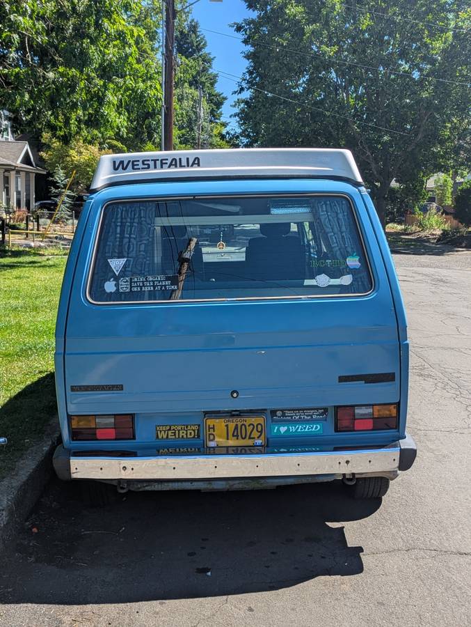 Vw-weatfalia-diesel-1982-blue-19